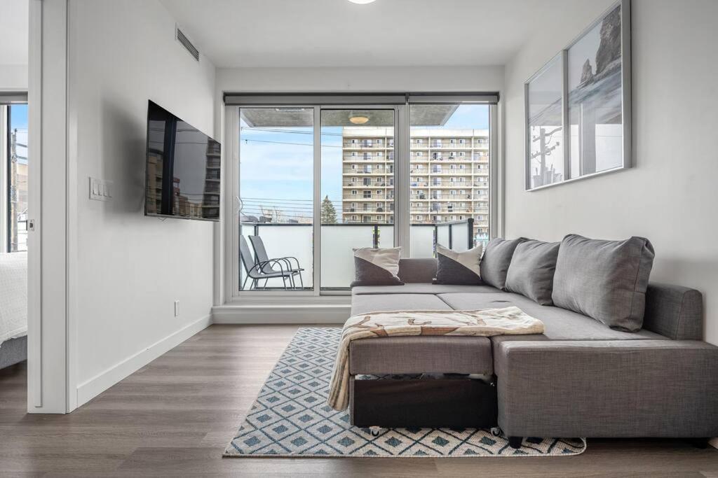 Chic 1Br Kensington Unit W/Parking Apartment YYC Екстериор снимка