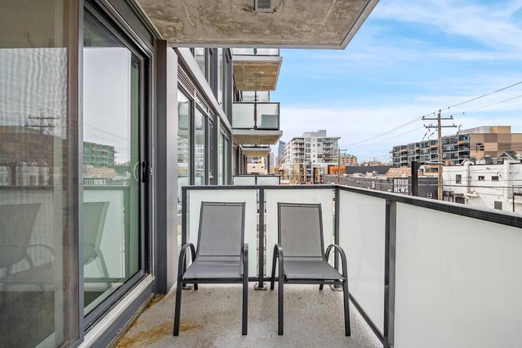 Chic 1Br Kensington Unit W/Parking Apartment YYC Екстериор снимка