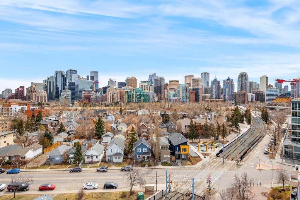 Chic 1Br Kensington Unit W/Parking Apartment YYC Екстериор снимка