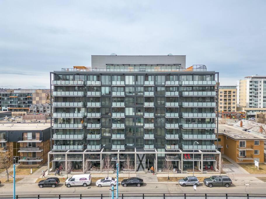 Chic 1Br Kensington Unit W/Parking Apartment YYC Екстериор снимка